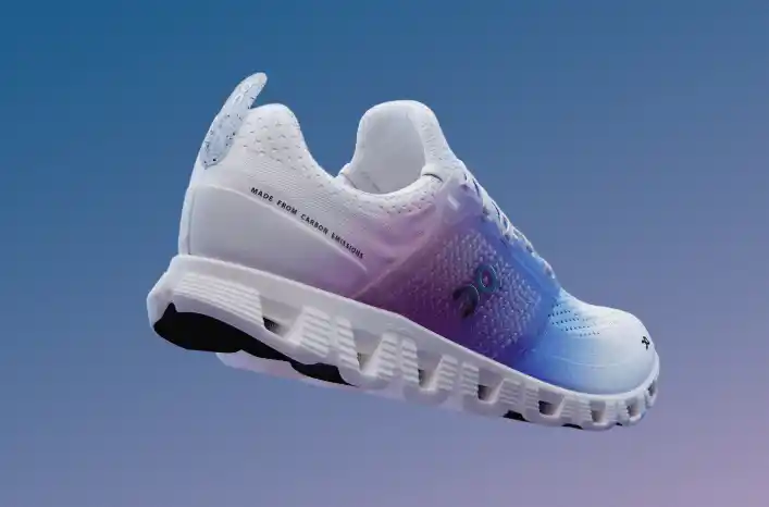 Cloud-dilemma-polarizing-shoe