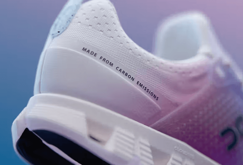 Cloud dilemma polarizing shoe