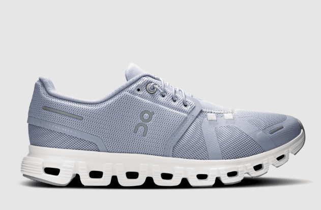 Discover the top 10 sneakers for walking comfort in 2026