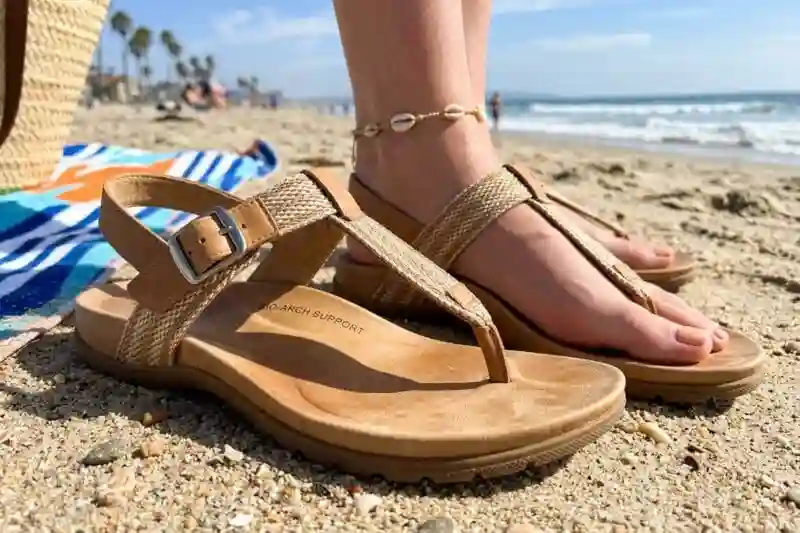 Why Your Summer Needs Arch Support Slides and Thongs