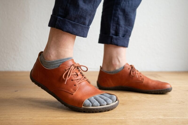 The Best Big Toe Box Womens Shoes: Style Meets Spaciousness