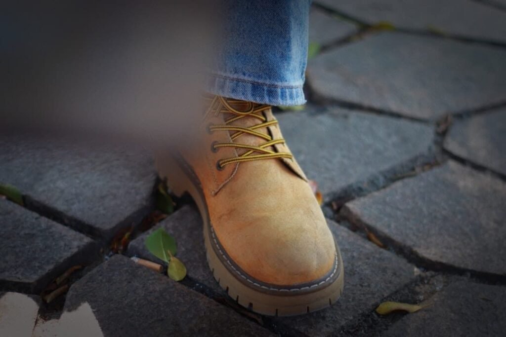 soft toe work boots