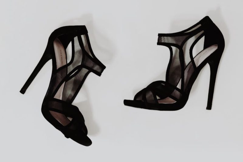 Stop the Slip with the Best Narrow Heel and Wide Toe Box Shoes