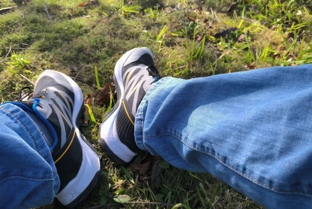 wide toe box shoes men