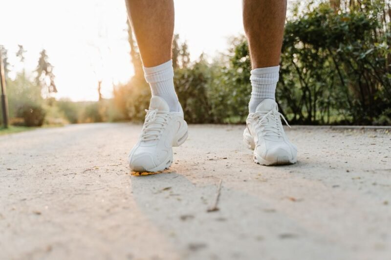 supportive walking shoes for plantar fasciitis