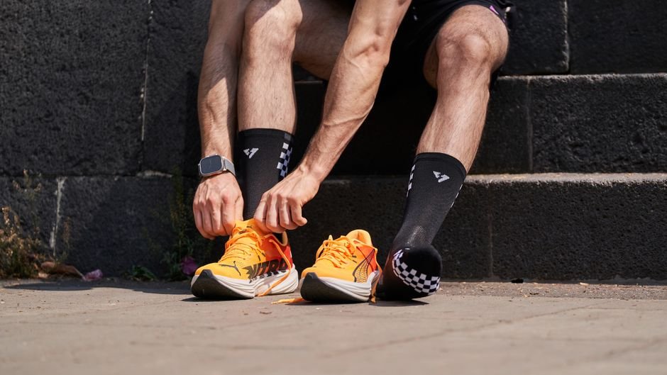 athlete trying on cushioned sneakers